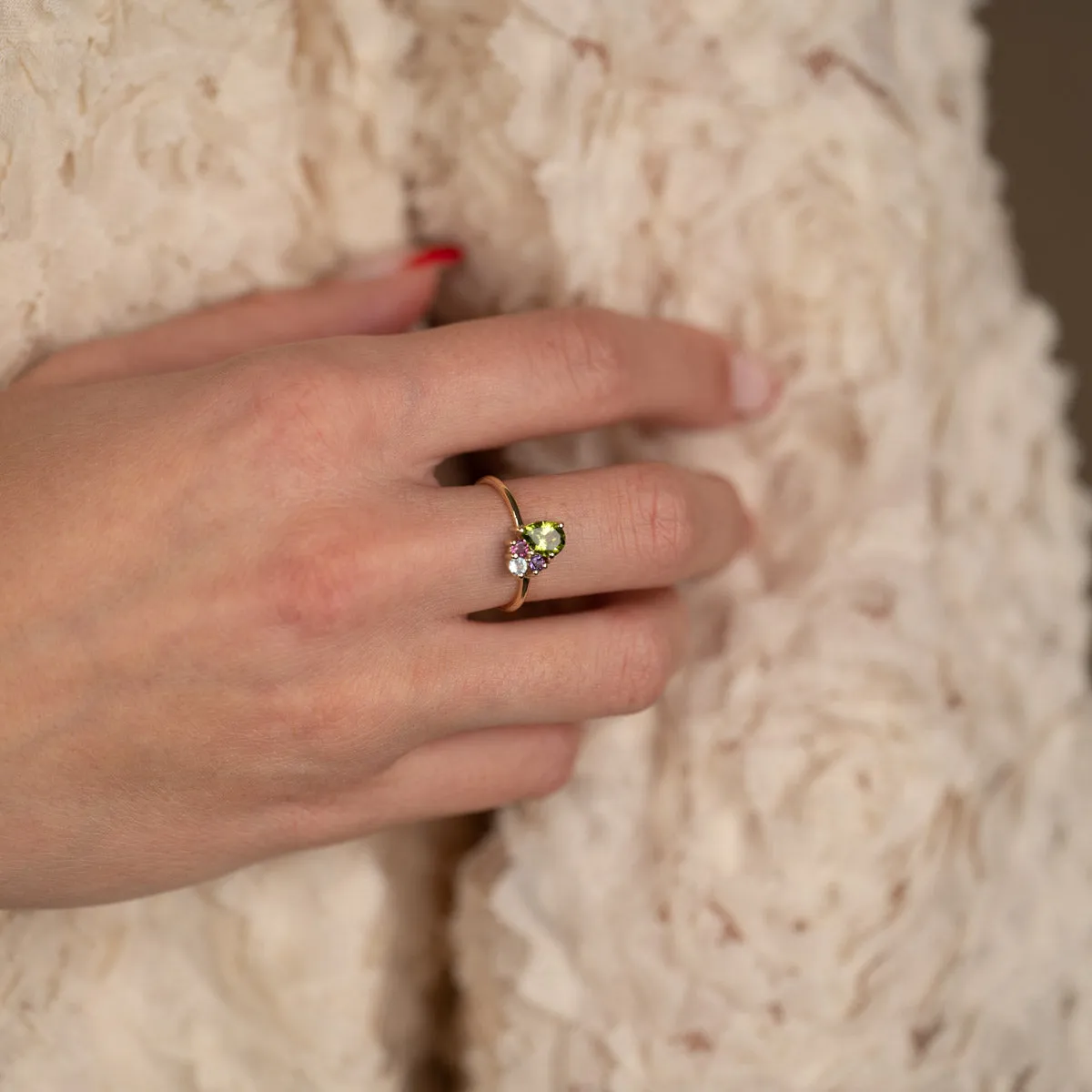 Sisi Copenhagen Gyrith Gem Cluster ring guld 9 kt