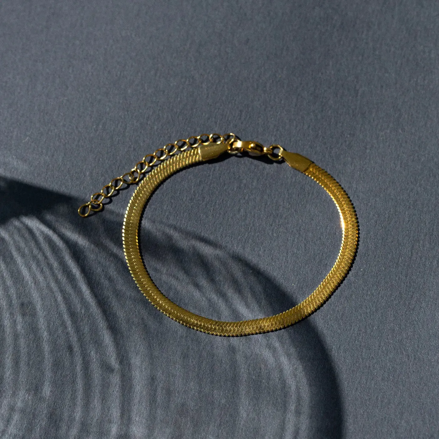 TIMI OF SWEDEN Ivy snake chain armbånd guld vandtæt