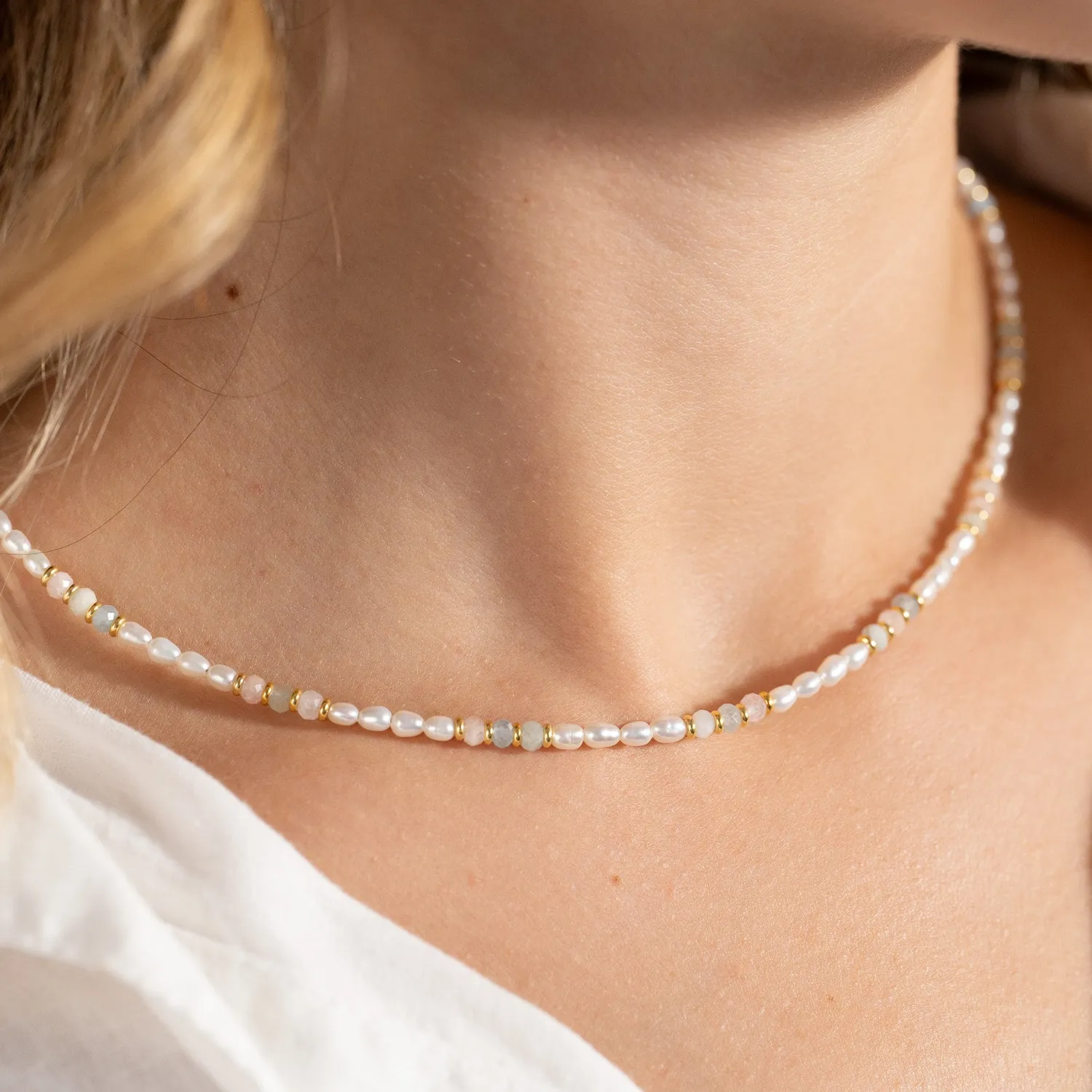 Sisi Copenhagen Dora Morganite Pearl Golden halskæde 42 cm