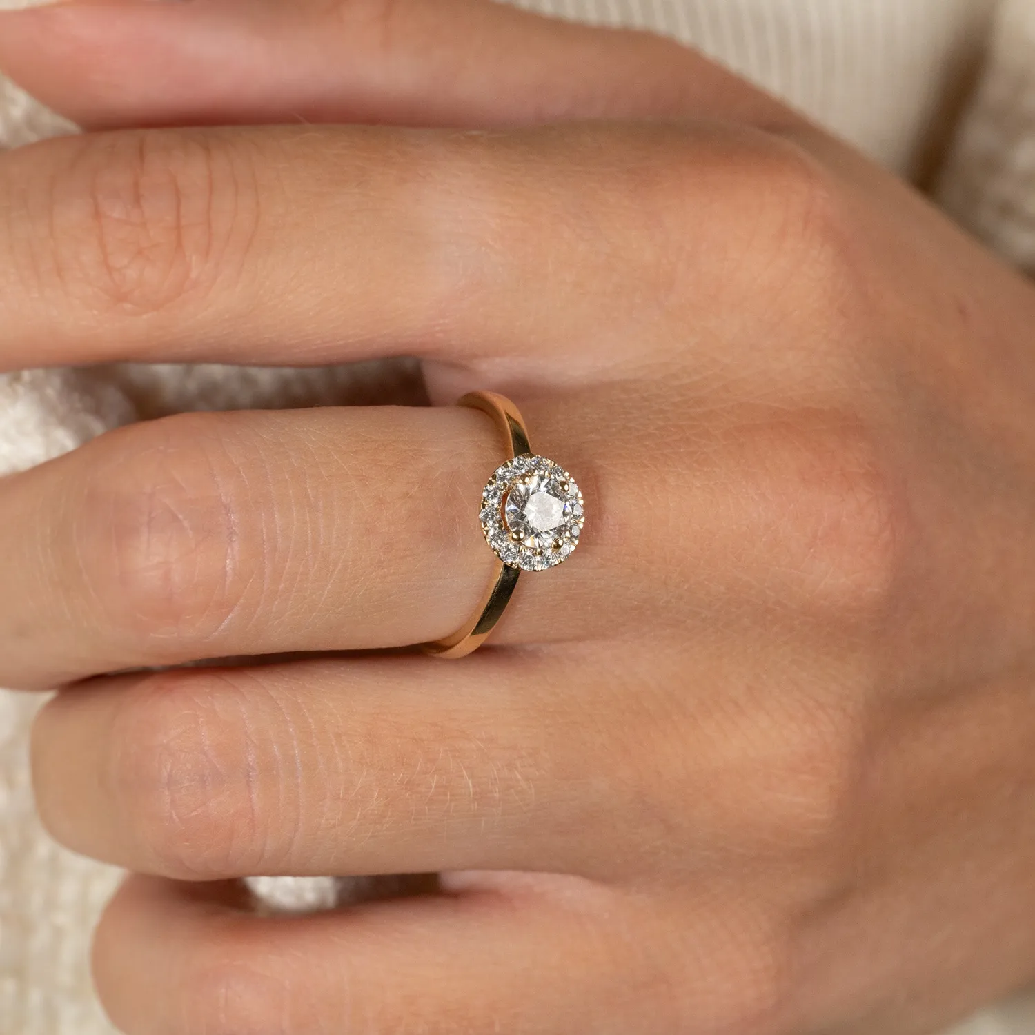Sisi Copenhagen Diamond Halo ring guld 0,7 ct