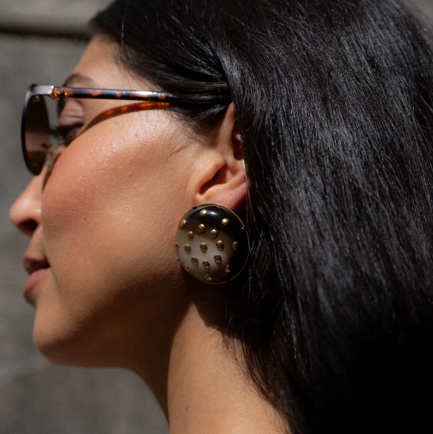 Orelia Vintage Studded clip-on øreringe halvædelsten