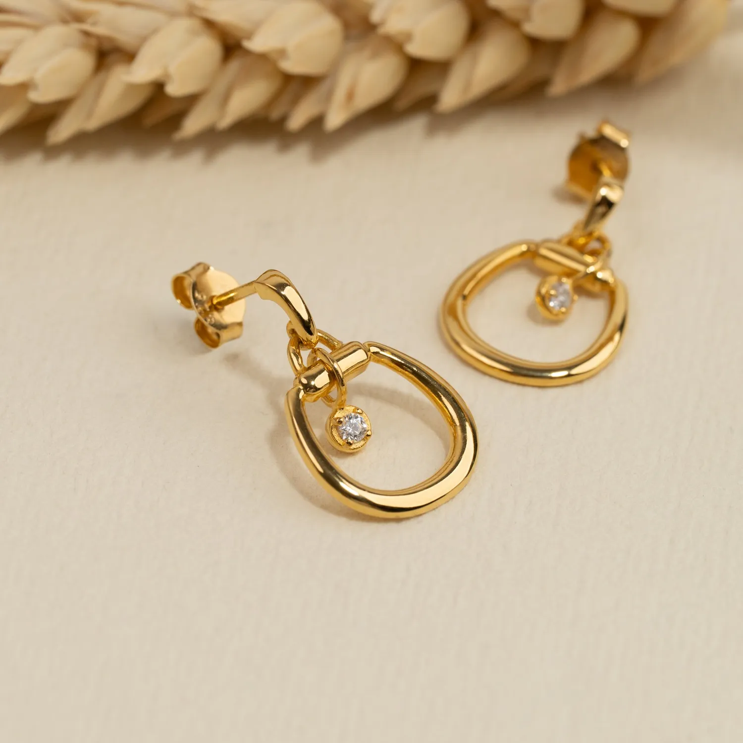 Sisi Copenhagen Sigge Crystal Golden øreringe zirkonia 20 mm