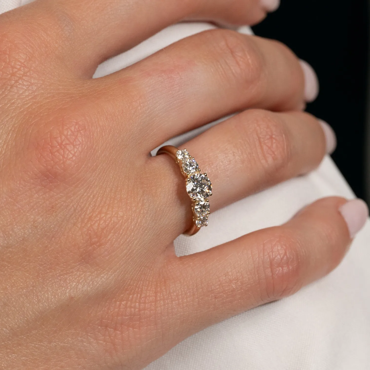 Sisi Copenhagen Five-Stone Trellis diamantring guld 1,0 ct 14 kt