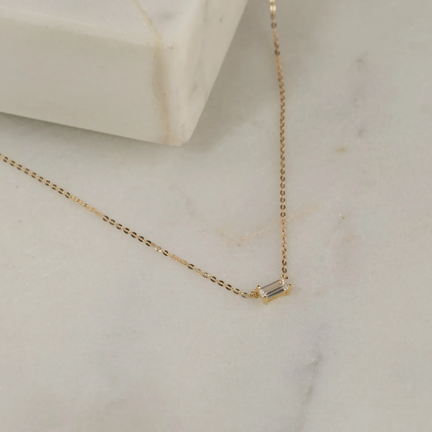 Sisi Copenhagen Katerina halskæde guld baguette zirkon