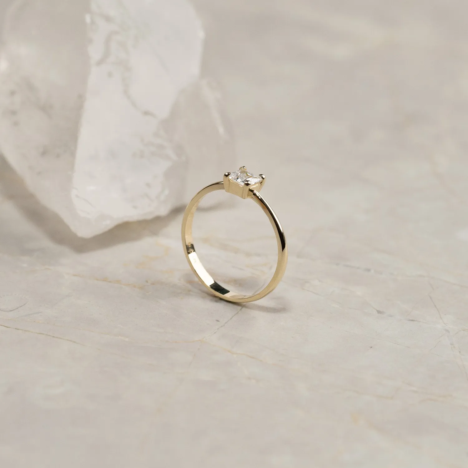 Sisi Copenhagen Tetra Crystal guldring 9 kt klar zirkon