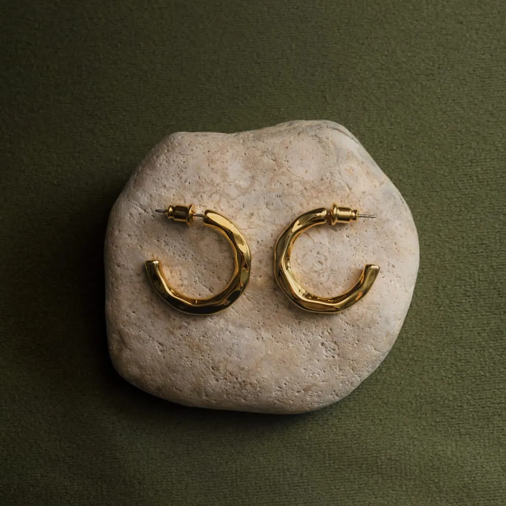 Orelia Organic Mid-Size Hoop øreringe forgyldt guld