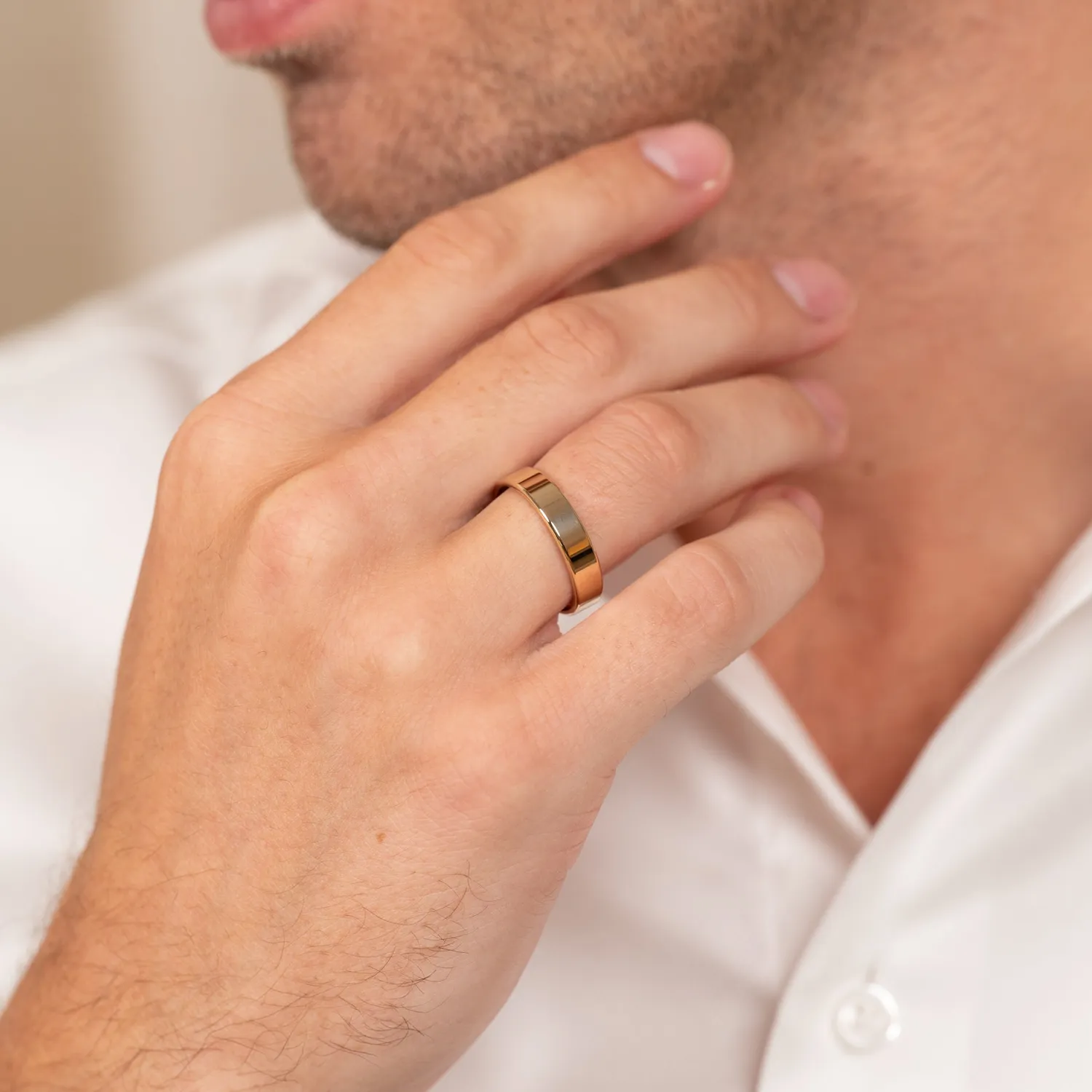 Sisi Copenhagen Soft Edge vielsesring guld 4,5 mm