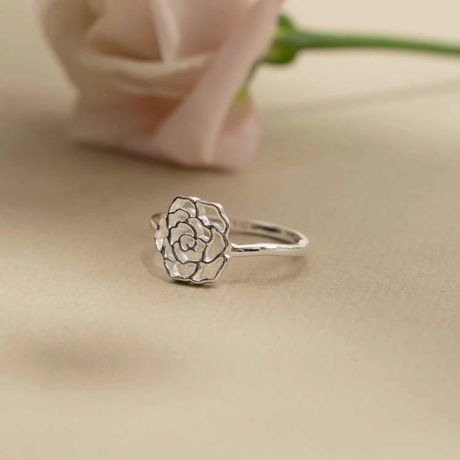 Sisi Copenhagen Rosa ring forgyldt blomst