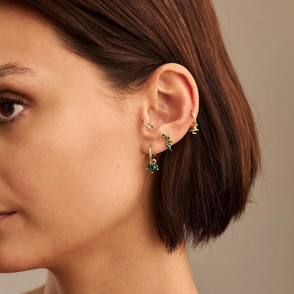 Orelia Curved Emerald Cluster barbell piercing guld