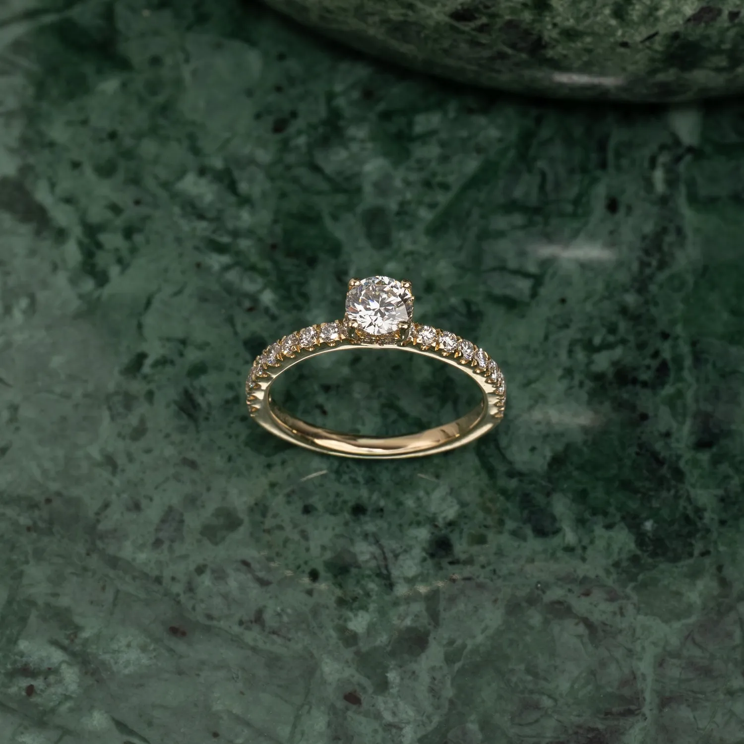Sisi Copenhagen Hidden-Halo Alliance ring 14 kt diamanter