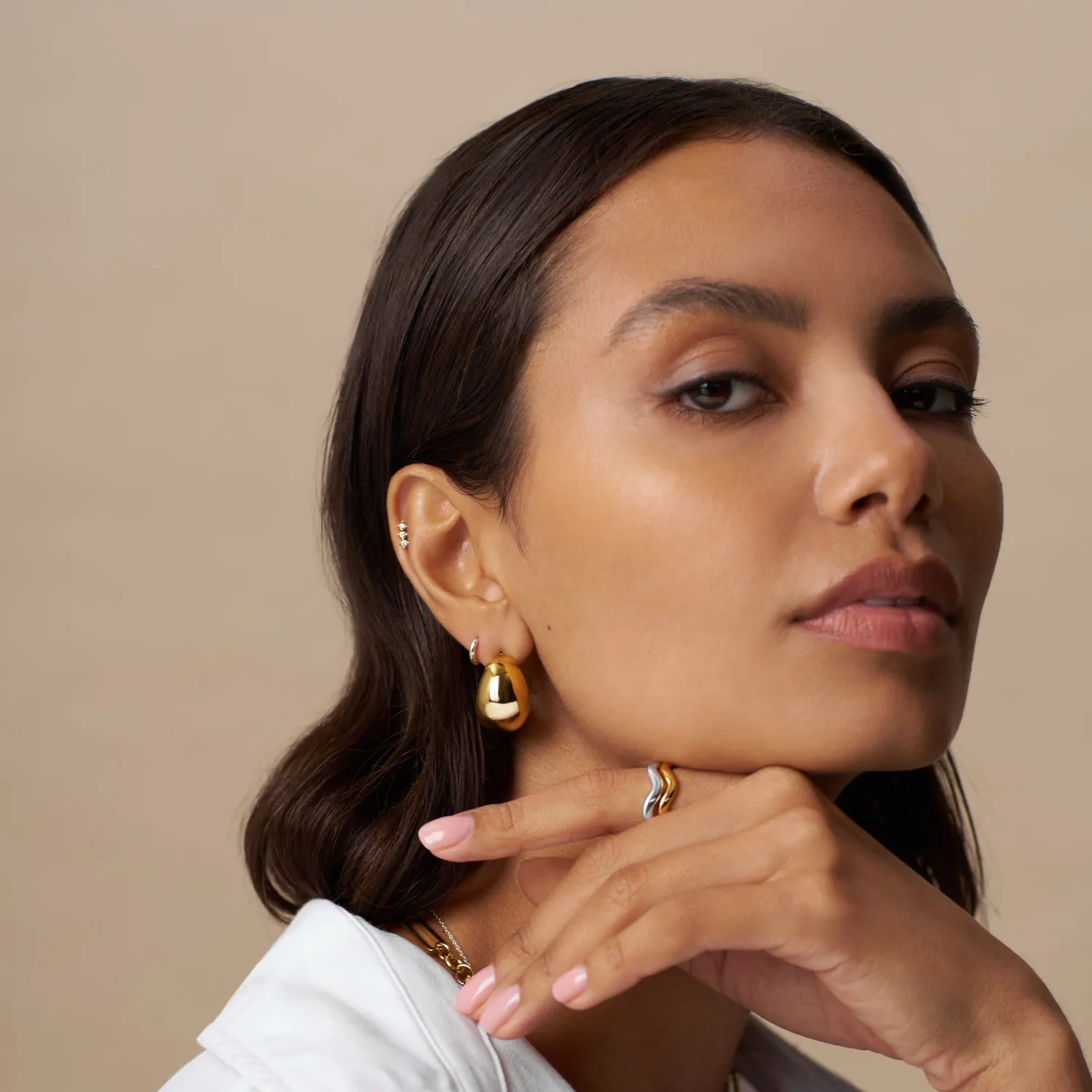 Orelia Crystal Trio Barbell studs øreringe guld 1 stk