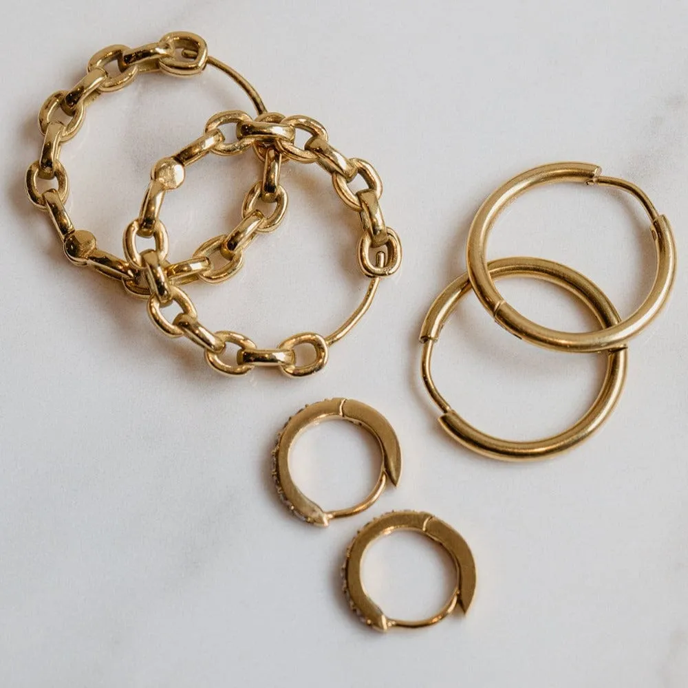 Orelia LUXE Pavé Huggie Hoop øreringe guld med sten
