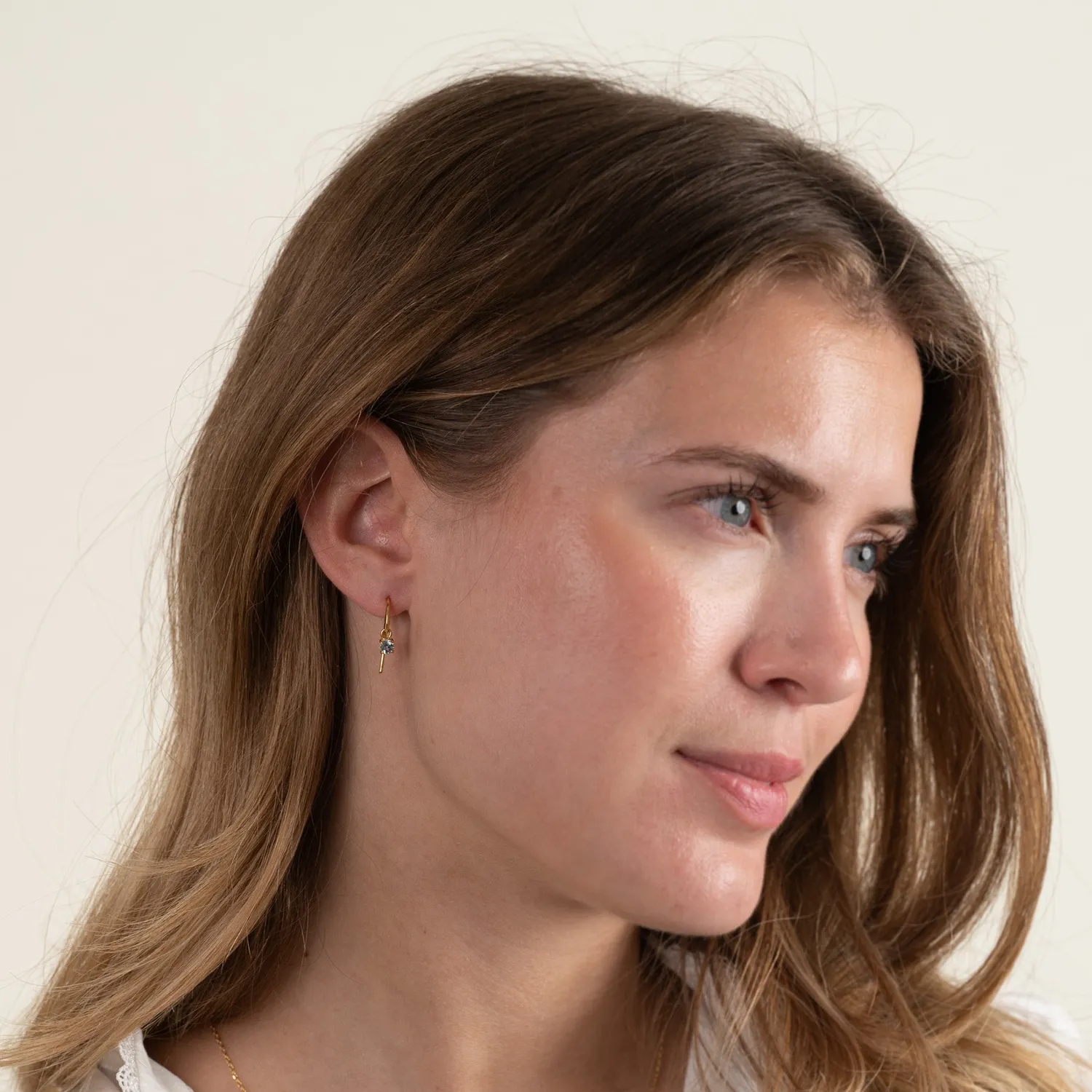 Sisi Copenhagen Gemma Blue Topaz Golden Hook øreringe forgyldt