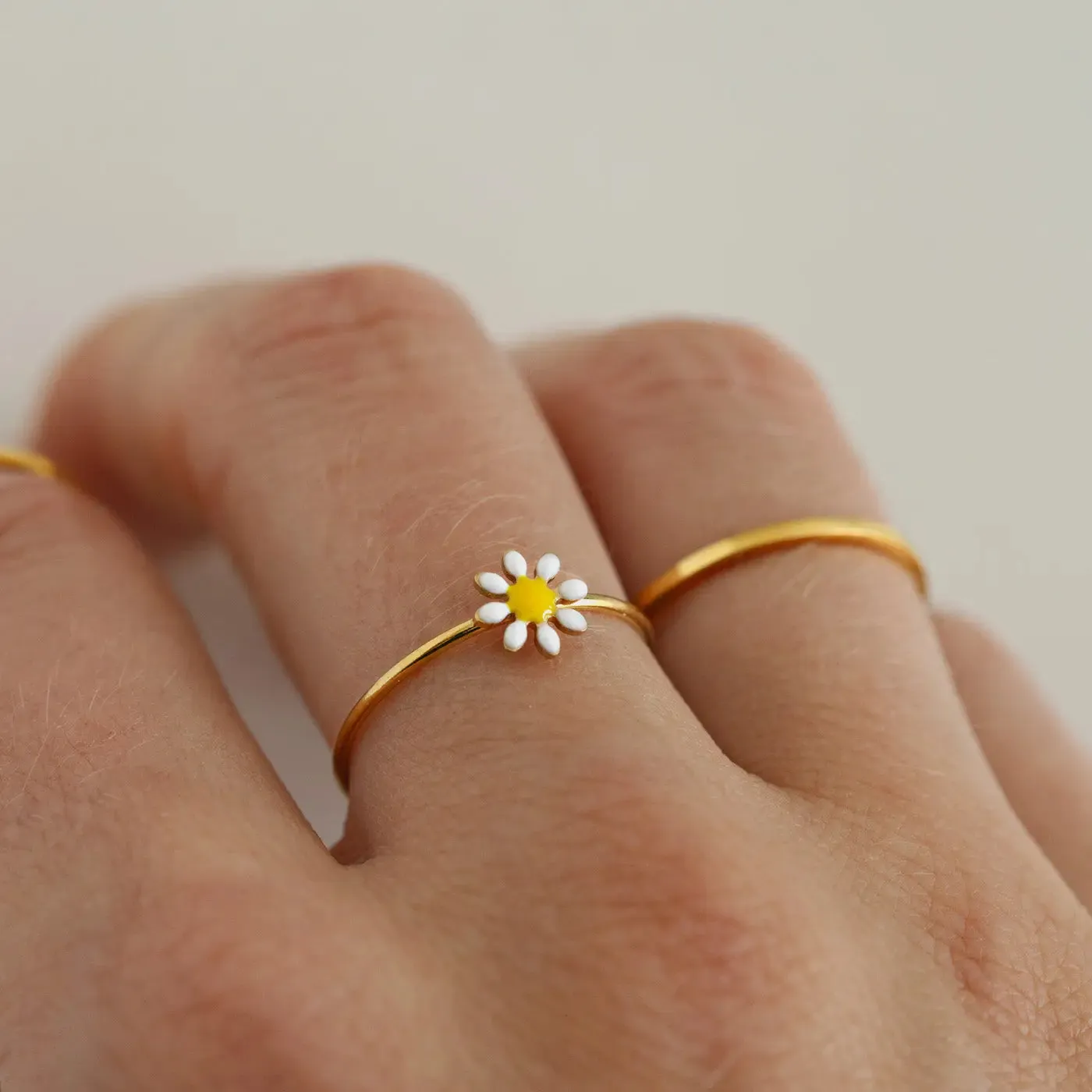 TIMI OF SWEDEN Doris Daisy ring guld justerbar