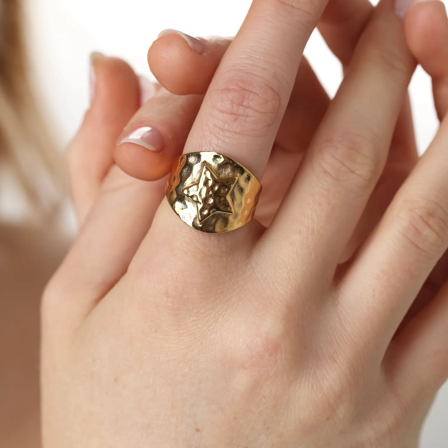 TIMI OF SWEDEN Yrsa ring stjerne guld sølv 17 mm