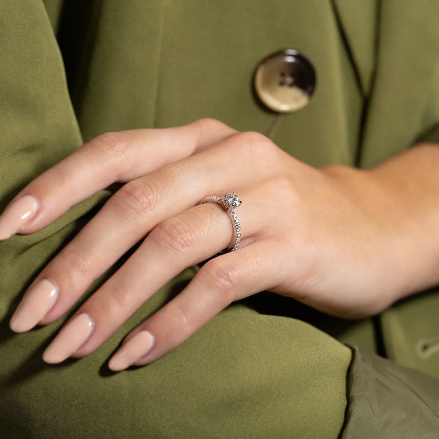 Sisi Copenhagen Hidden-Halo ring hvidguld 1,0 ct lab-diamant