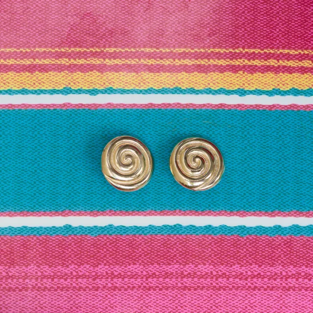 Timi of Sweden Ebba øreringe forgyldt skal 32 mm