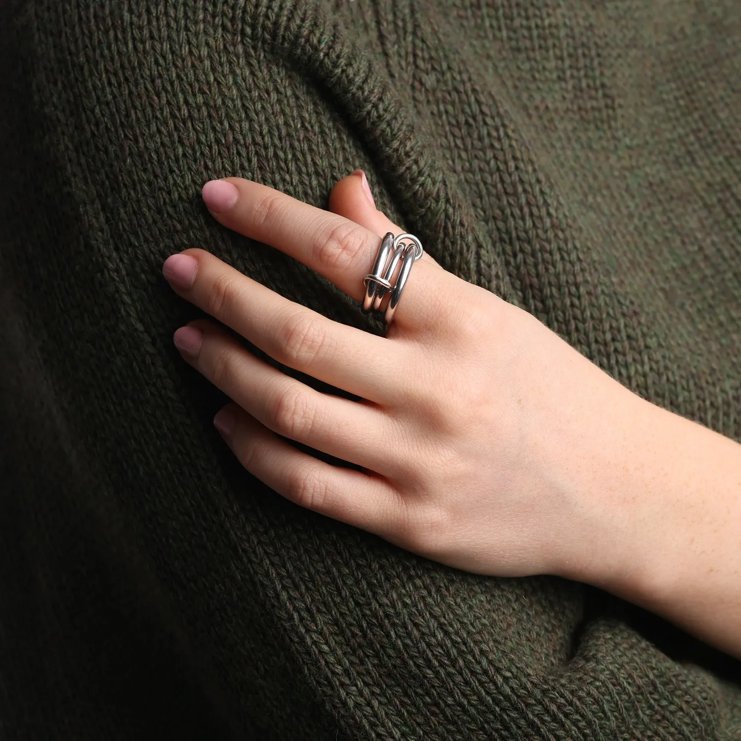 TIMI OF SWEDEN Irene stablet ring slank guld sølv waterproof