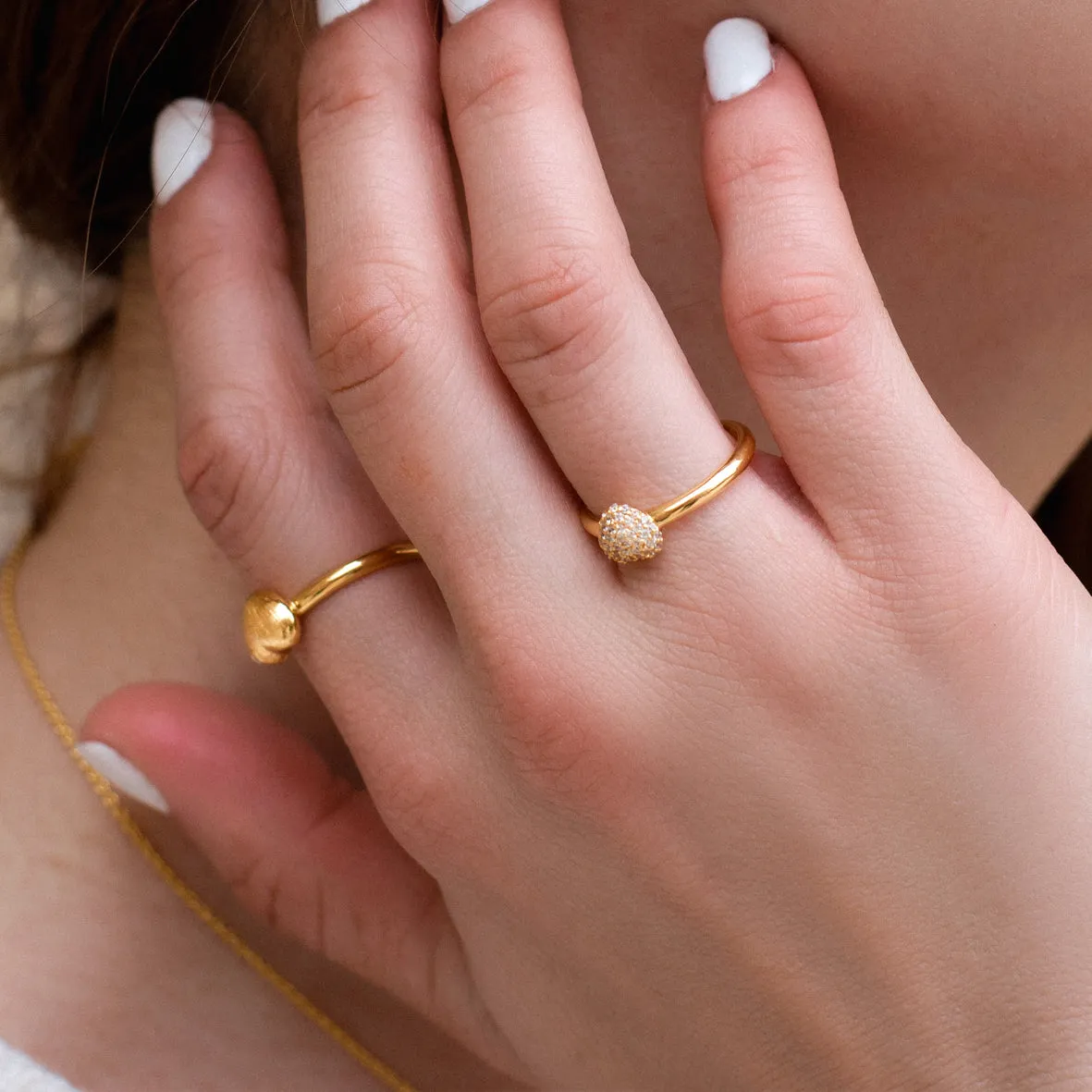 Bykjaergaard Divine ring hjerte zirkonia forgyldt str. 52