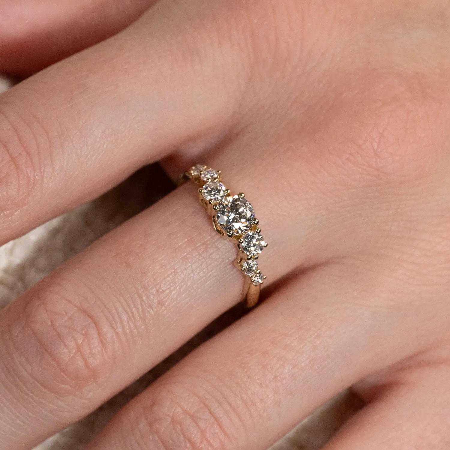 Sisi Copenhagen Organic Cluster diamantring 0,9 ct guld 14 kt