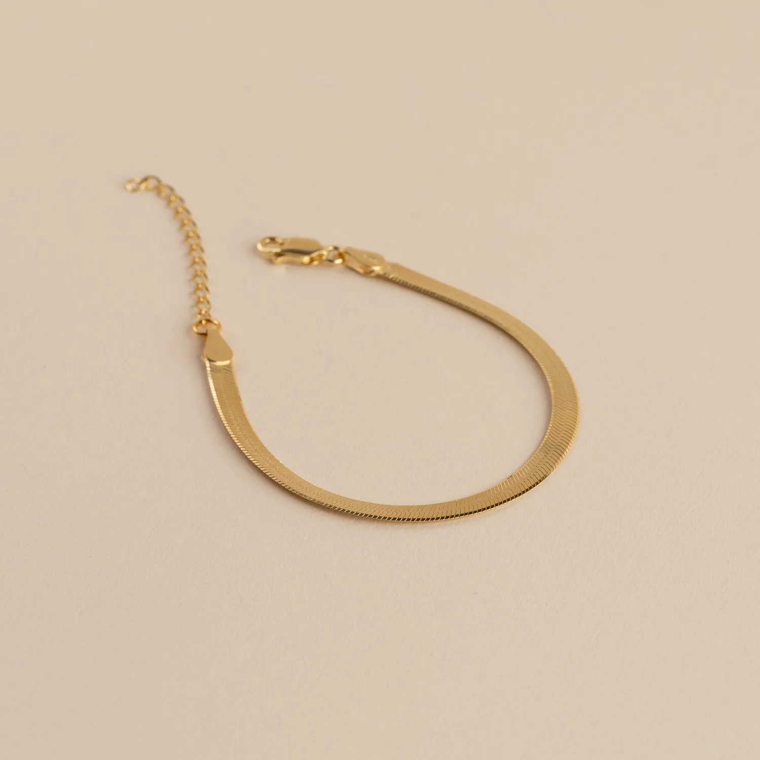 Sisi Copenhagen Aya Golden smykkesæt forgyldt halskæde+armbånd