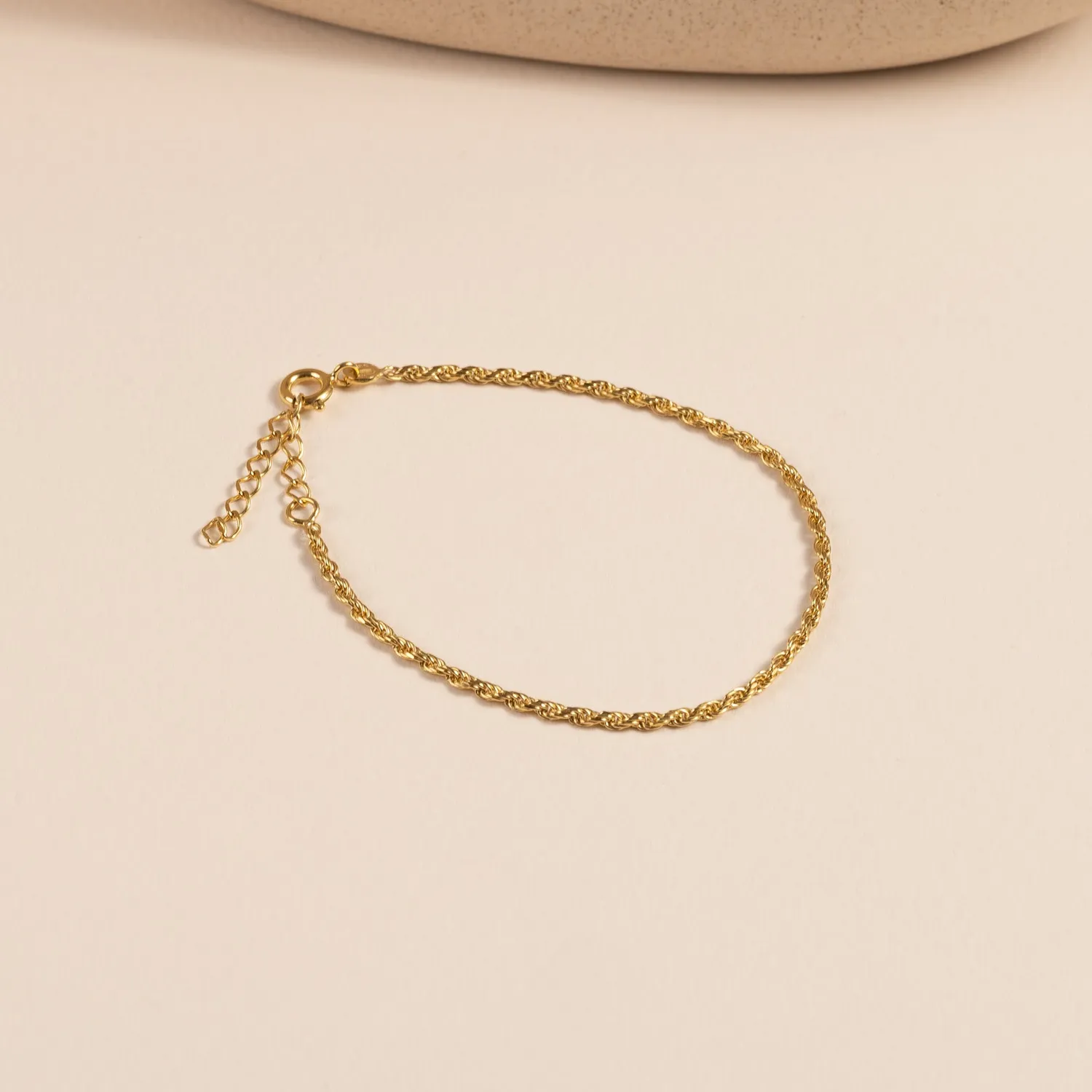 Sisi Copenhagen Svea Small armbånd forgyldt 16 cm