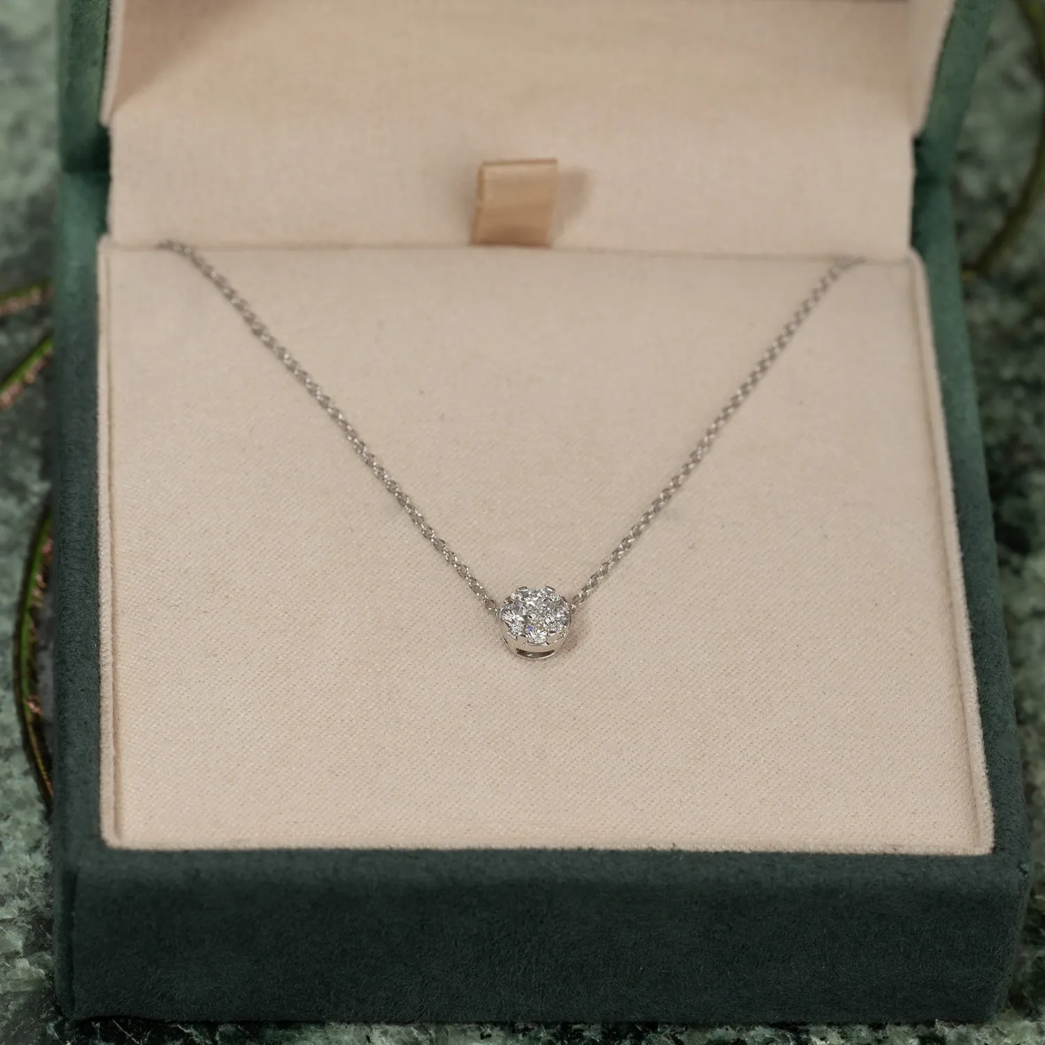 Sisi Copenhagen Diamond Collection Round Pave vedhæng hvidguld 0,2ct