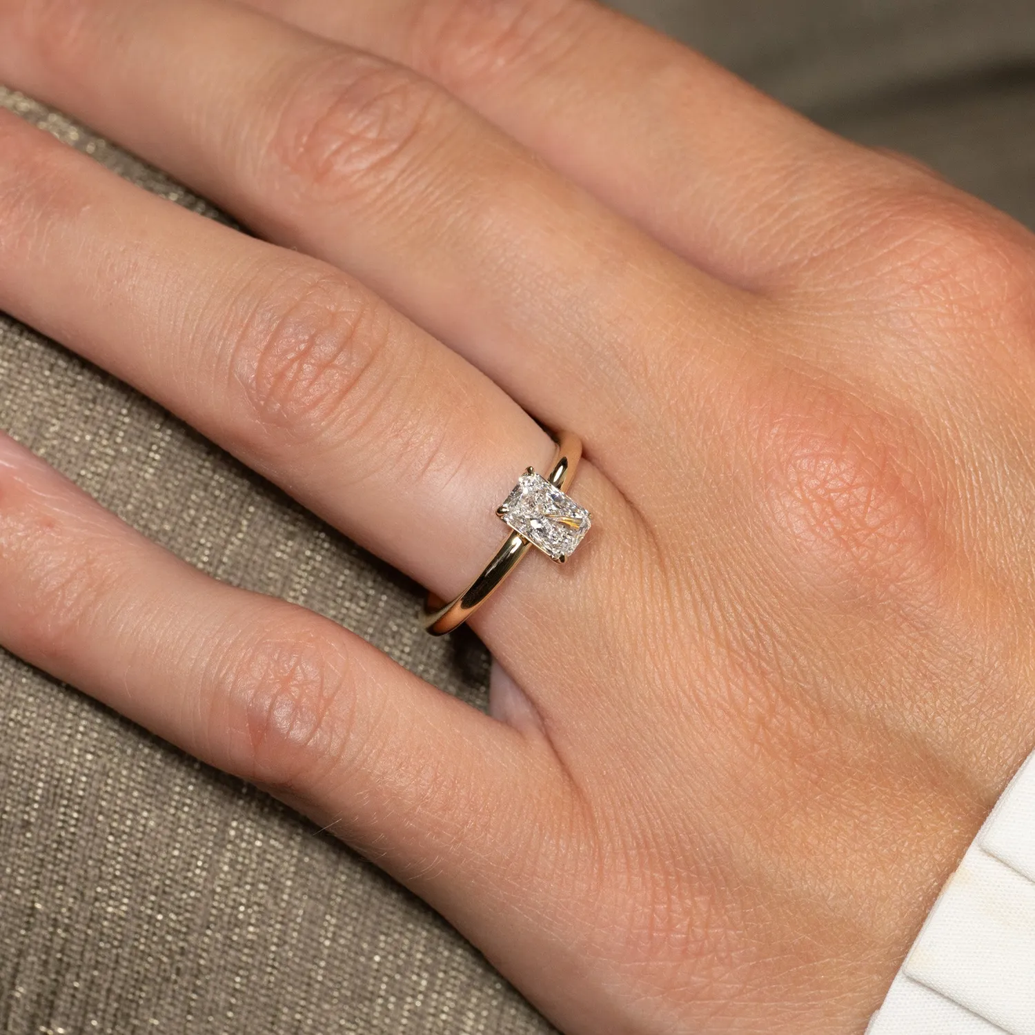 Sisi Copenhagen Diamond Solitaire Radiant diamantring 0,75ct guld lab