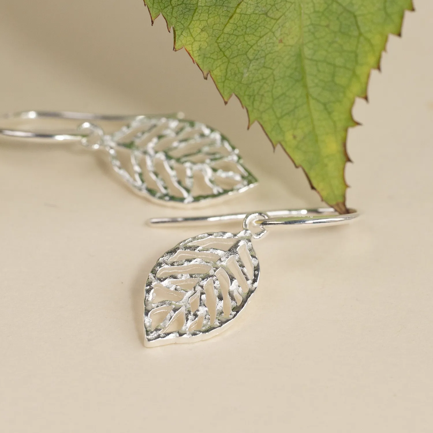 Sisi Copenhagen Noa Silver Hook øreringe blad 19 mm
