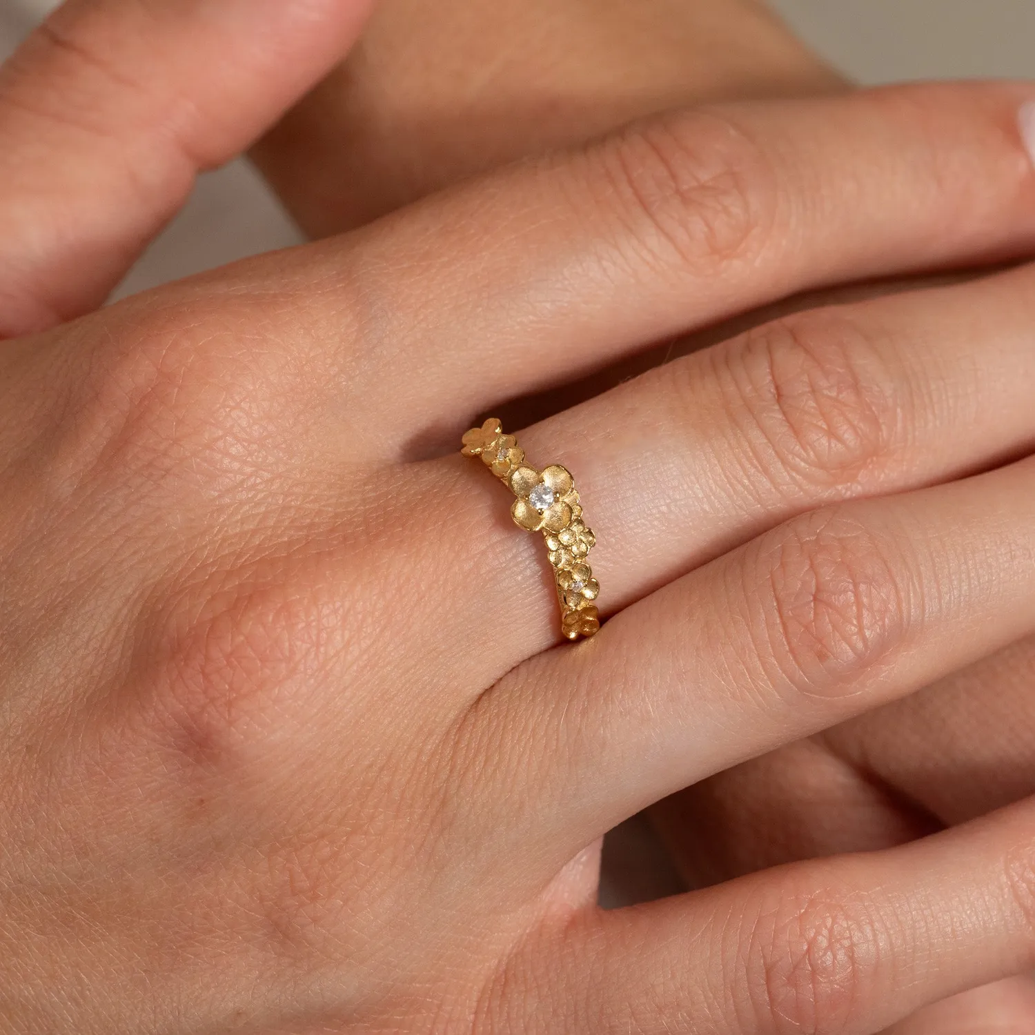 Sisi Copenhagen Flora crystal ring forgyldt zirkonia blomster