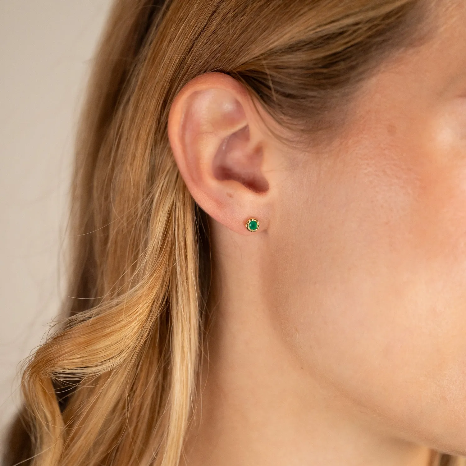 Sisi Copenhagen Selene Green Agate ørestikker forgyldt grøn