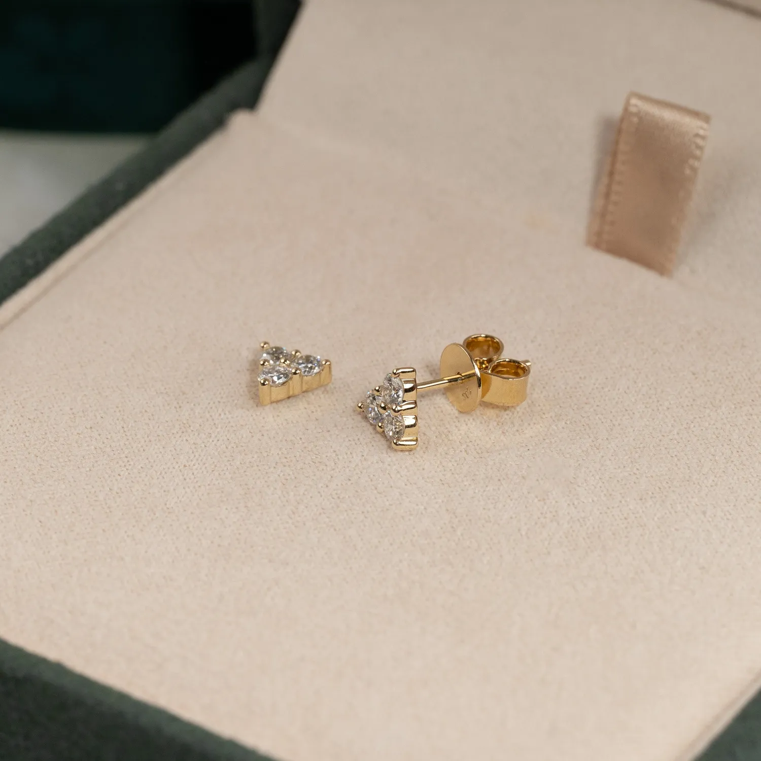 Sisi Copenhagen Trio ørestikkere 0,43ct 14kt guld lab-diamant