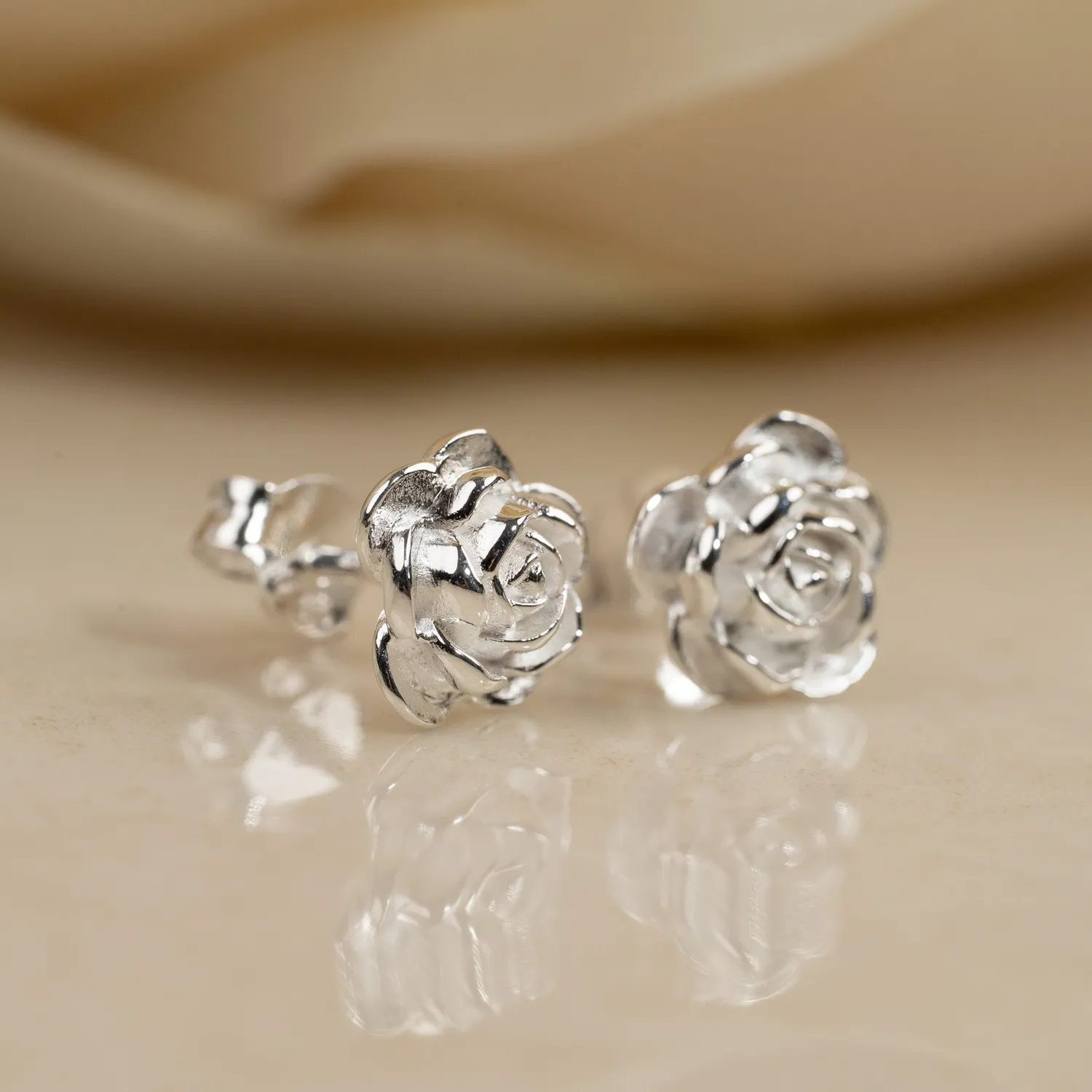 Sisi Copenhagen Rosie Small Stud sølv øreringe 8 mm
