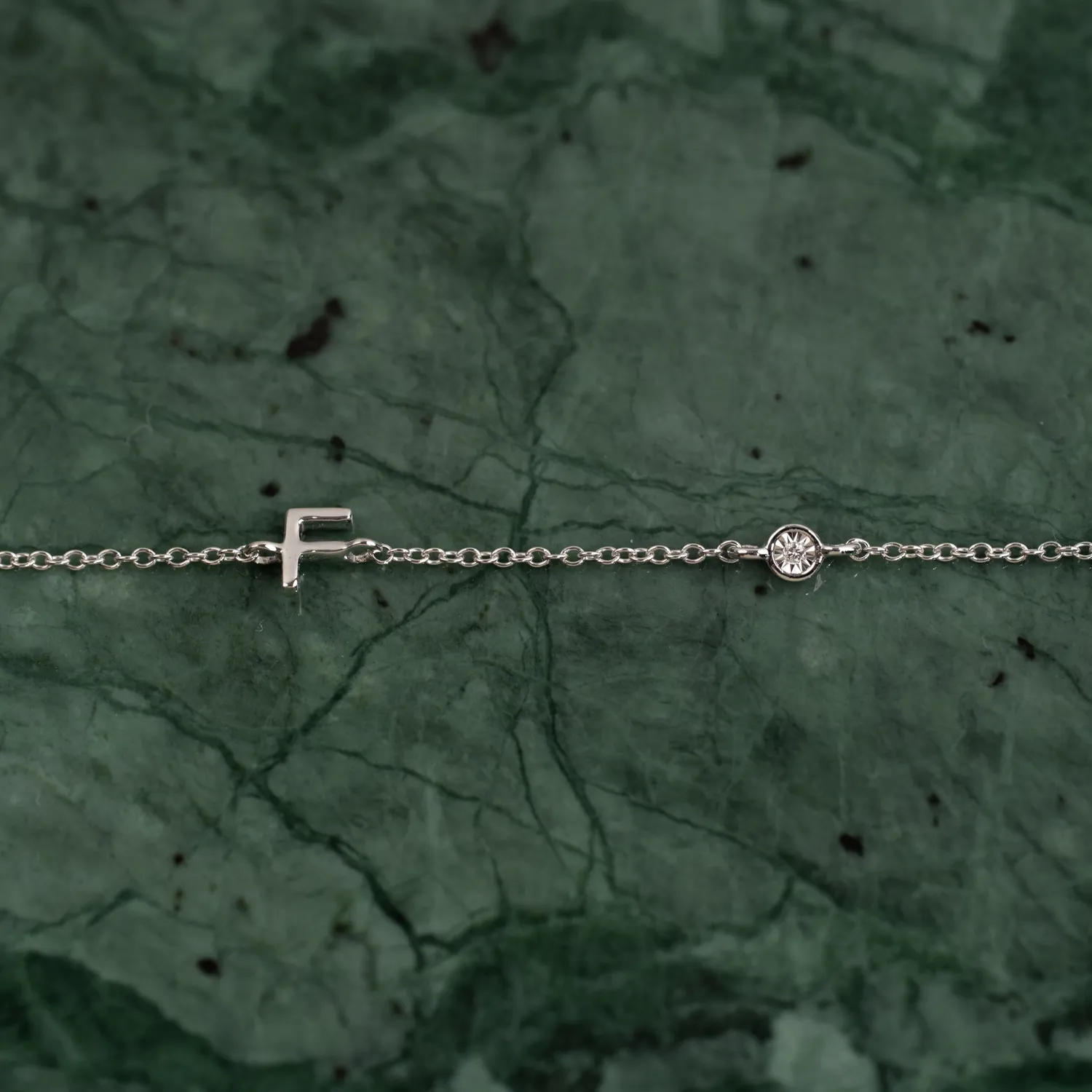Sisi Copenhagen Letter lab-diamant armbånd hvidguld bogstav