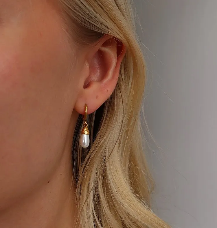 Wos Veja Drop single ørering guld perle