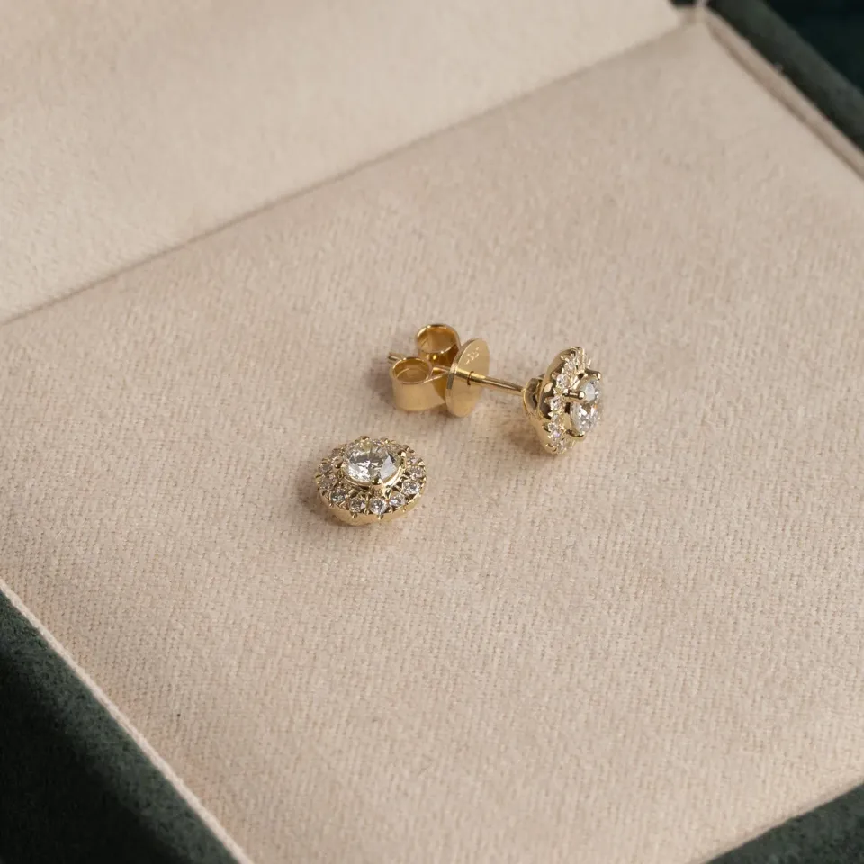 Sisi Copenhagen Halo diamantørestikker 14 kt guld 0,65 ct