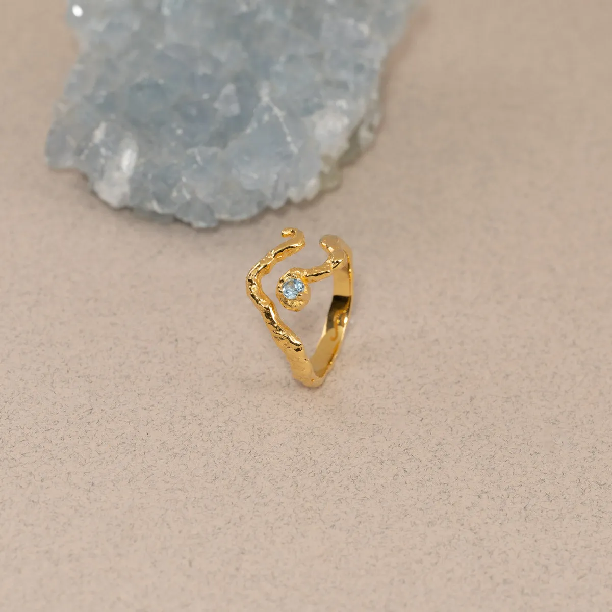 Sisi Copenhagen Emilia Blue Topaz ring forgyldt blå topas