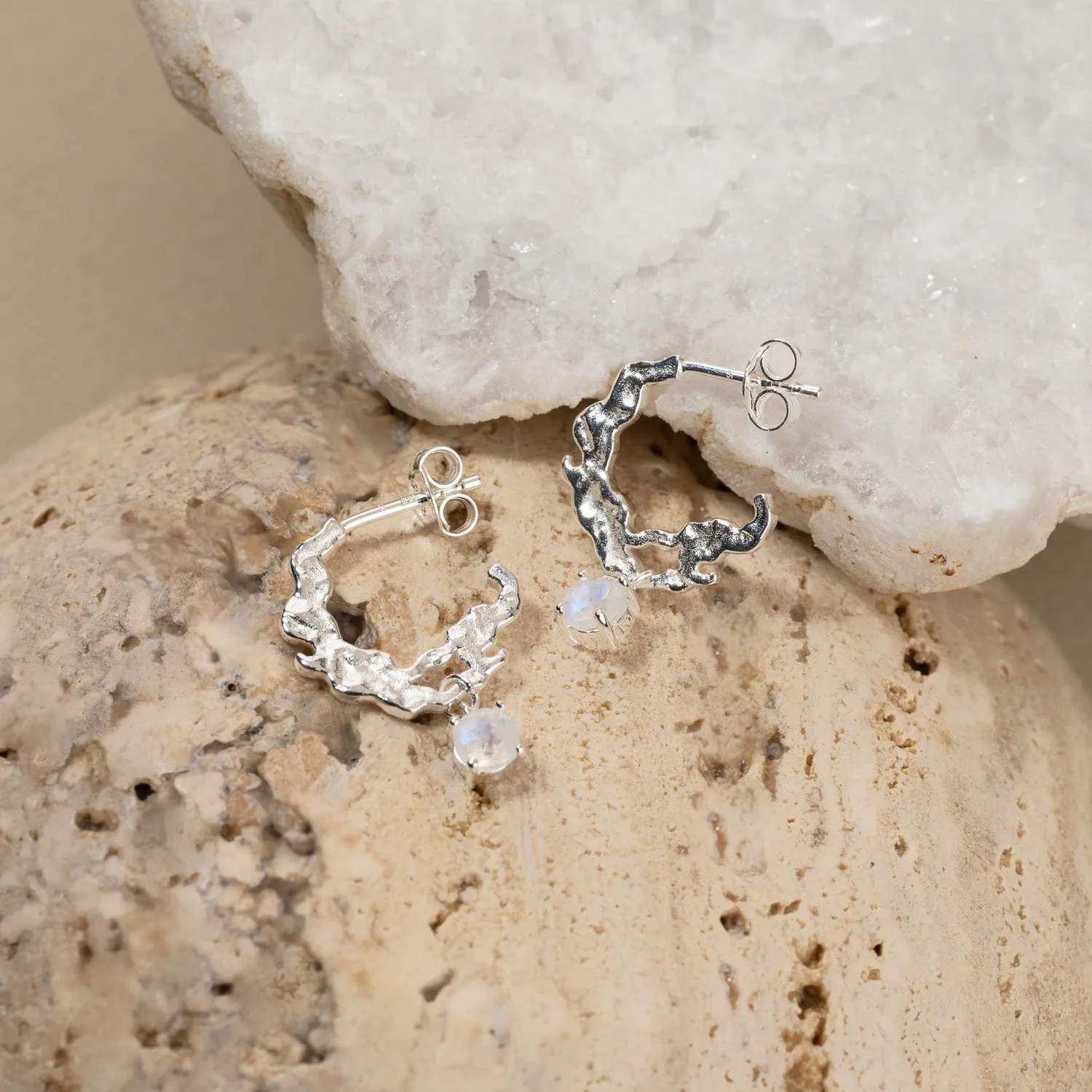 Sisi Copenhagen Emilia Moonstone Silver creol øreringe månesten