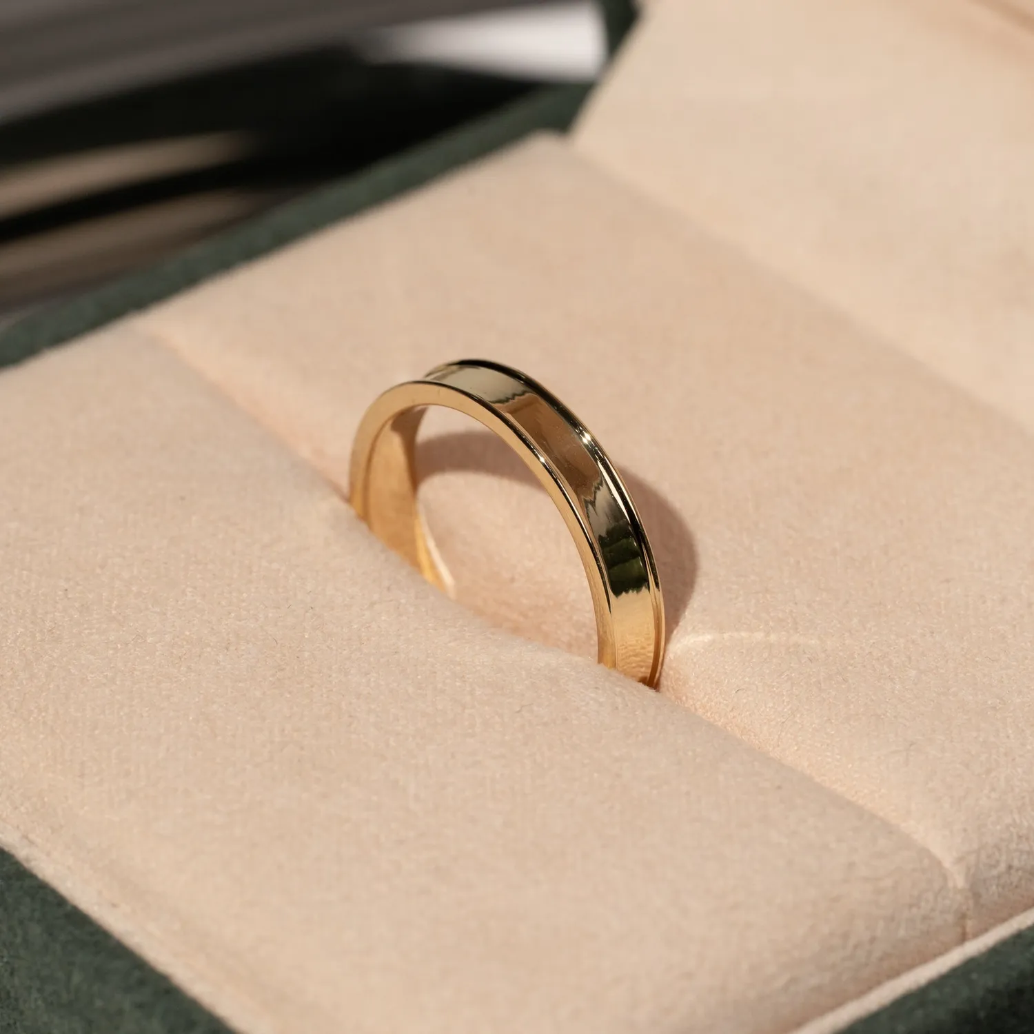 Sisi Copenhagen Lineage vielsesring guld 14 kt 4 mm