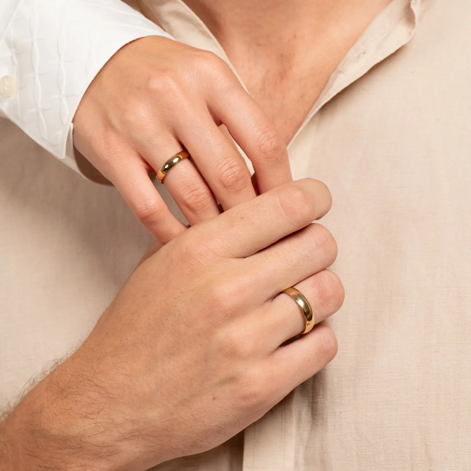Sisi Oval Court vielsesring guld 2 mm
