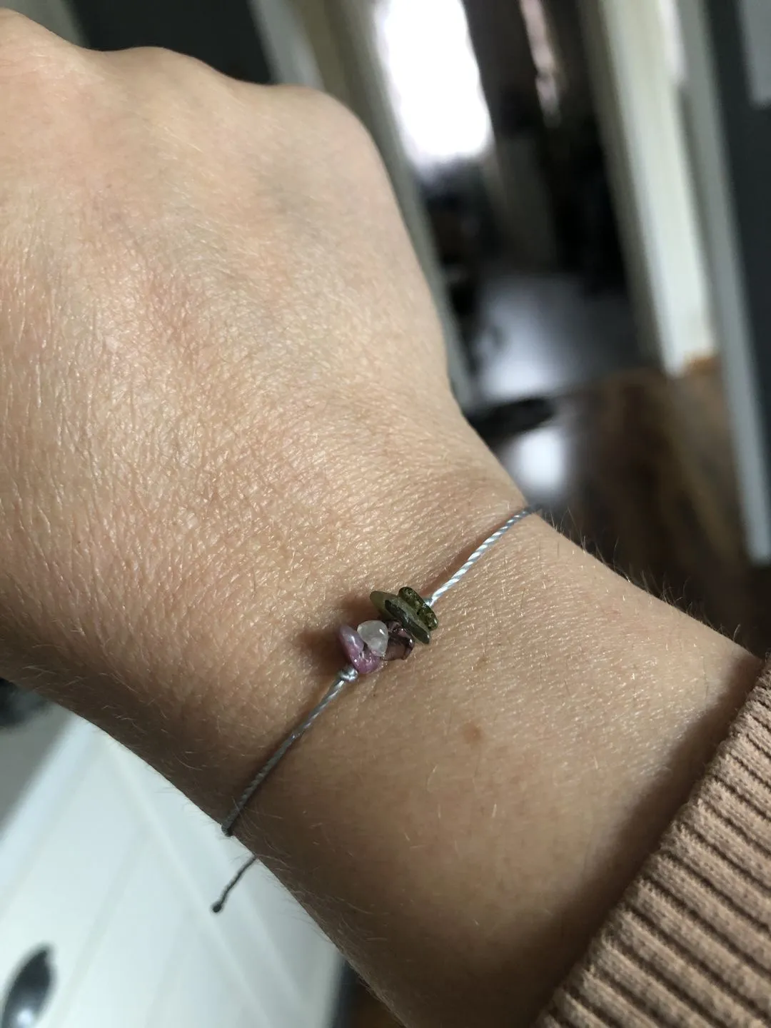 Timi of Sweden Tourmaline chip armbånd guld justerbar