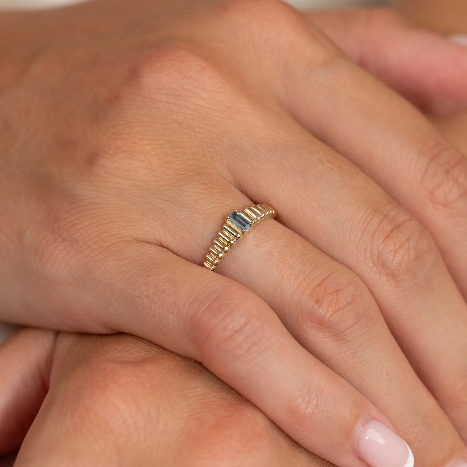Sisi Copenhagen Line London Blue Topaz ring massivt guld
