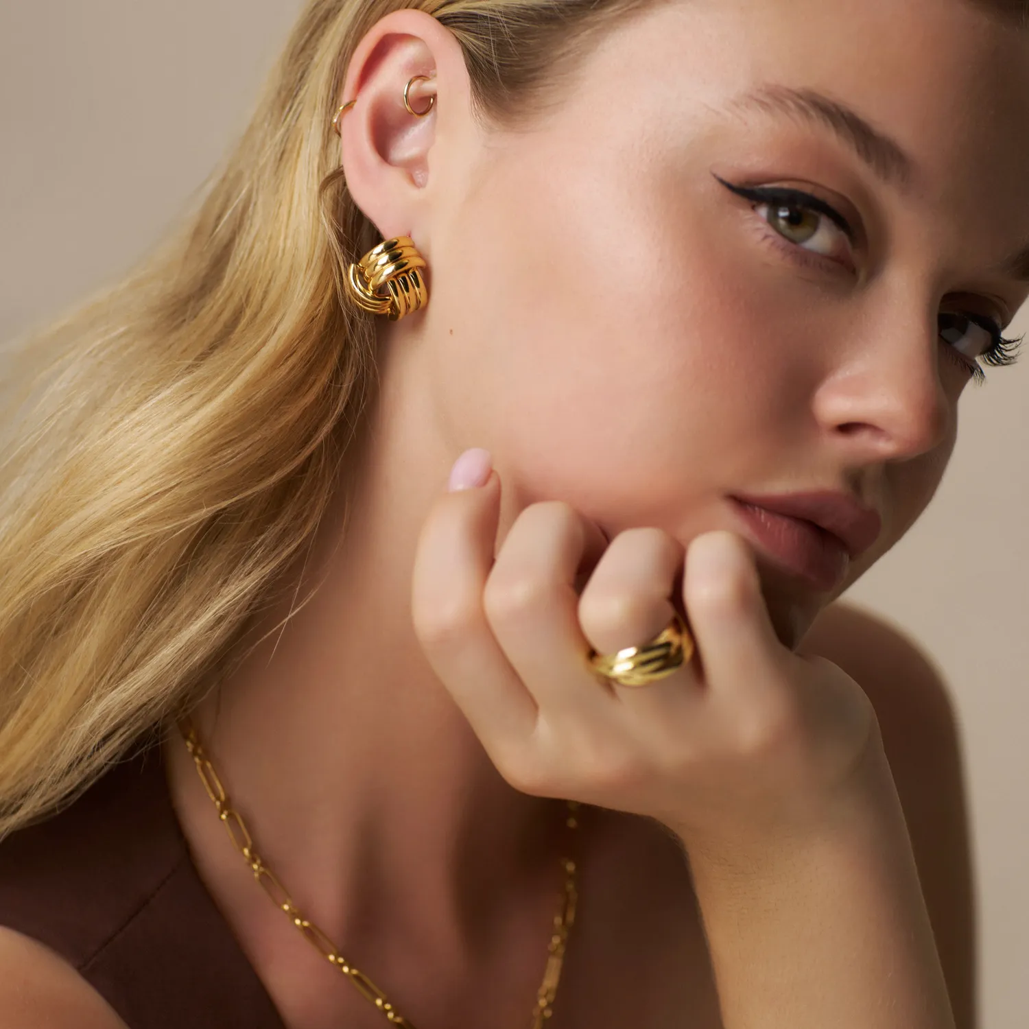 Orelia Interlocking Statement Stud øreringe guld