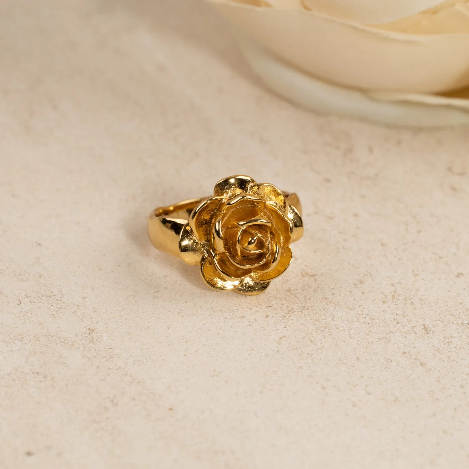 Sisi Copenhagen Rosie ring forgyldt rose 16 mm