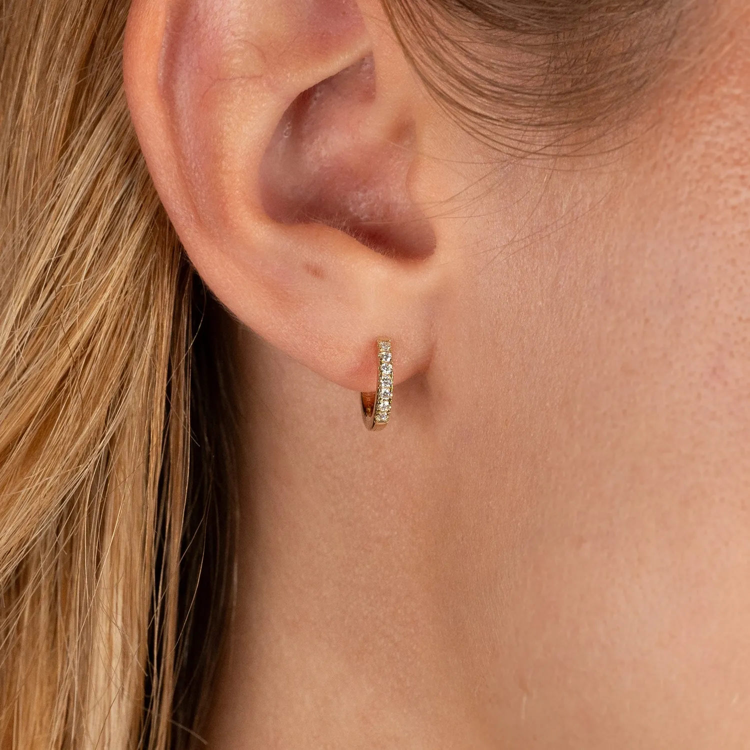 Sisi Copenhagen Classic lab-diamond creoler 0,11 ct guld