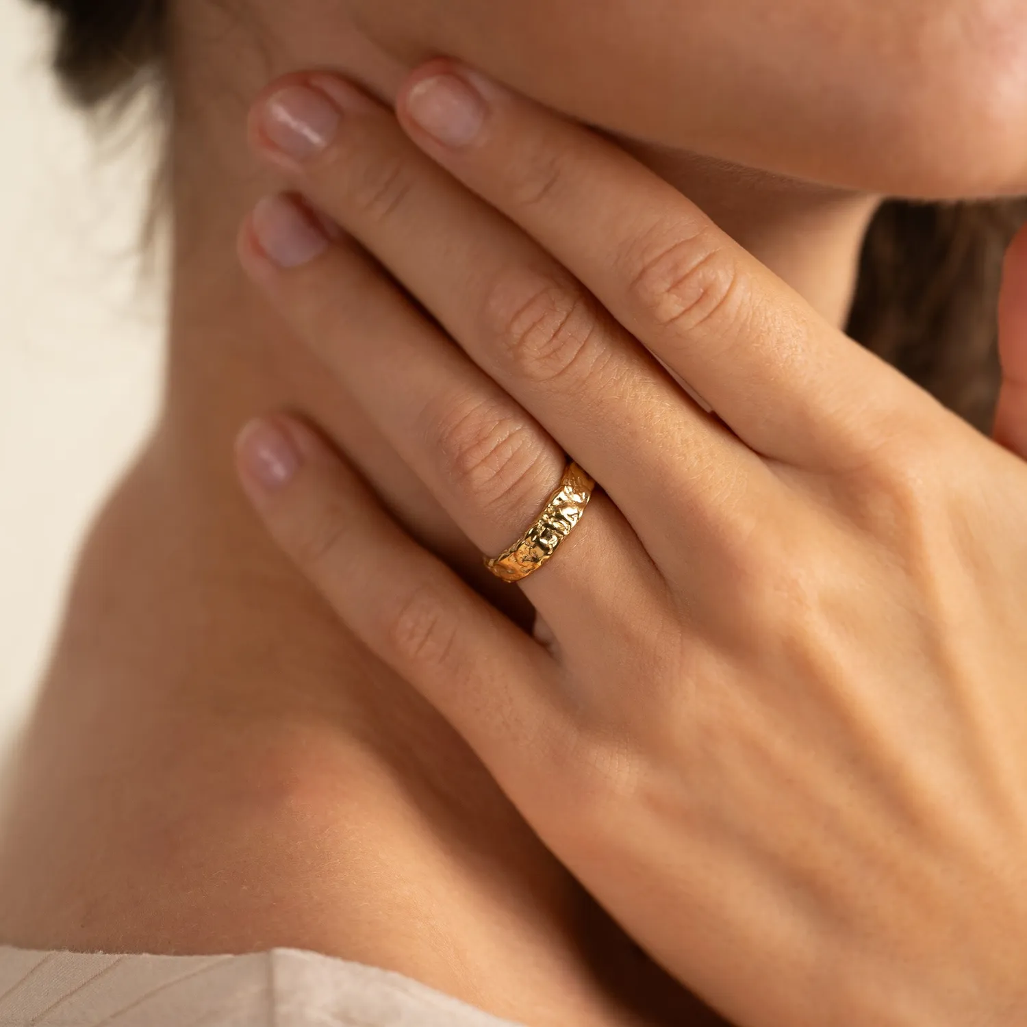 Sisi Copenhagen Elma Medium ring forgyldt rå 5 mm