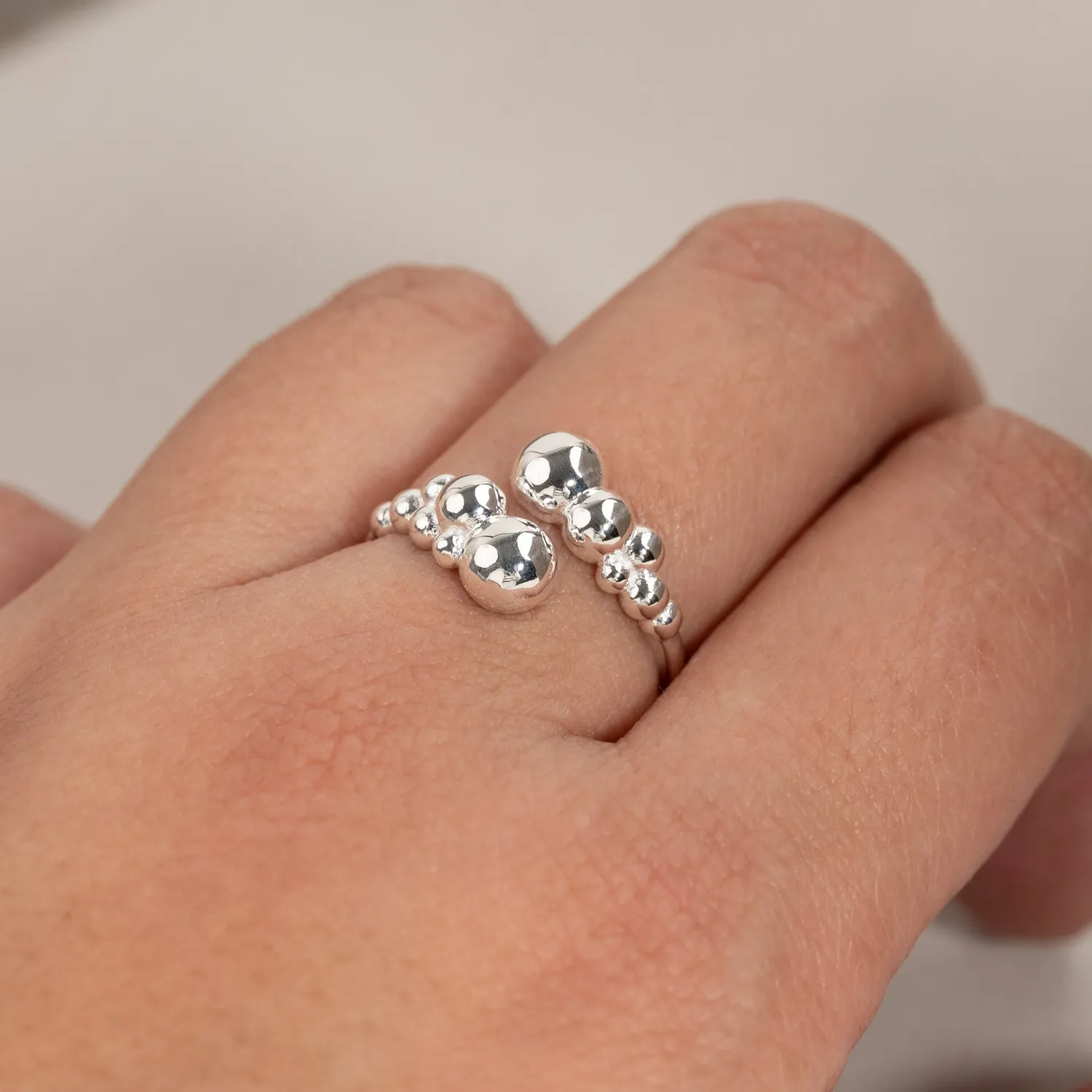 Sisi Copenhagen Paloma ring sølv åbent kugledesign