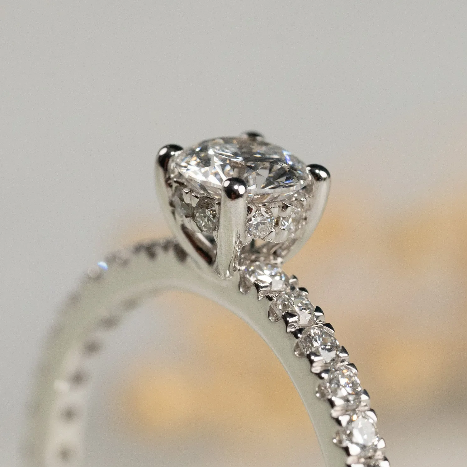 Sisi Copenhagen Hidden-Halo ring hvidguld 1,0 ct lab-diamant