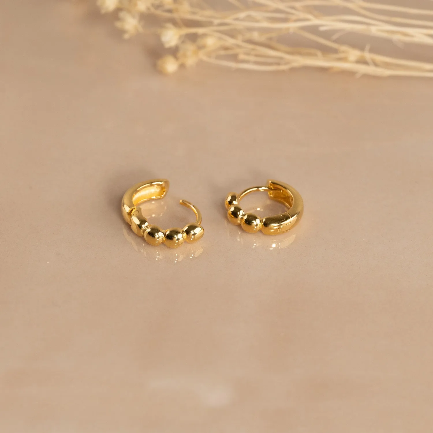 Sisi Copenhagen Dicte Small Golden creoler forgyldt