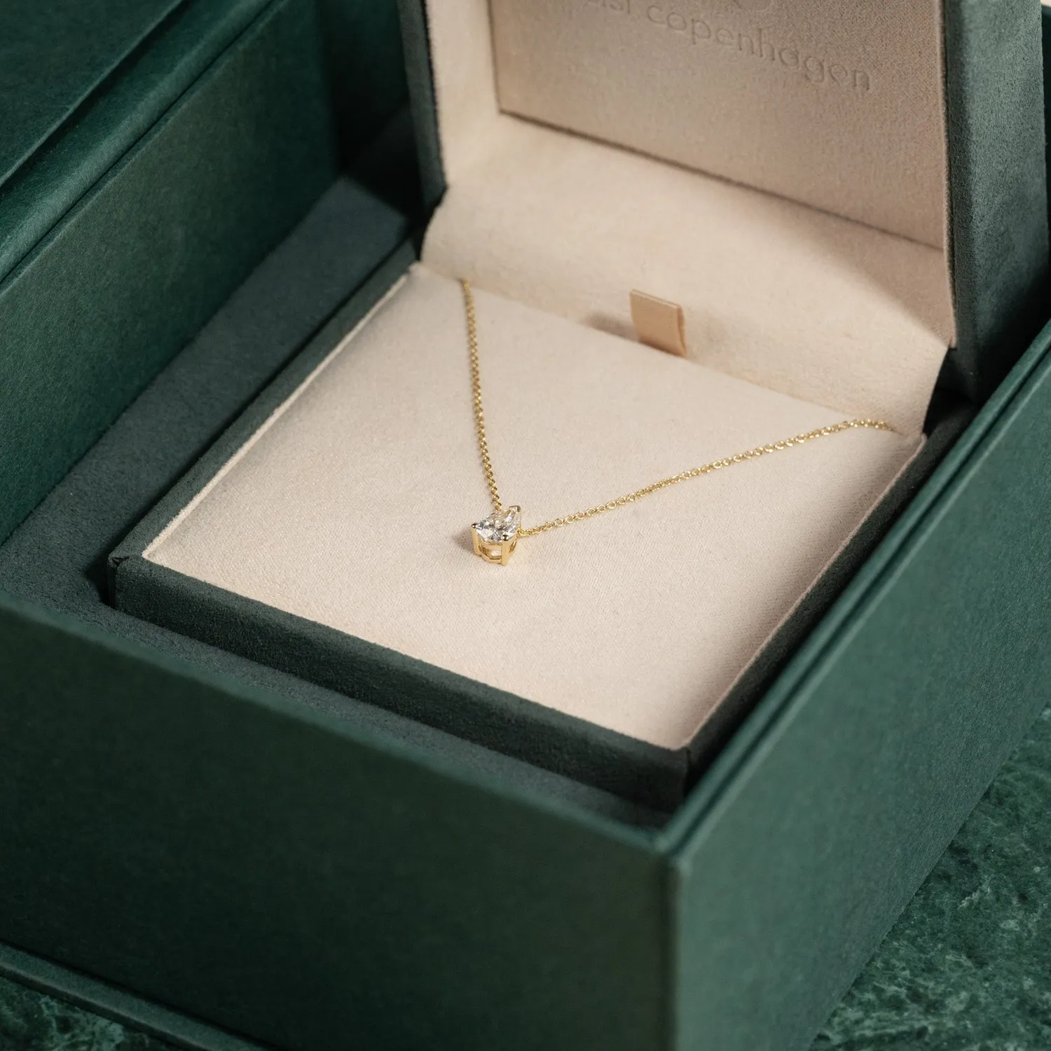 Sisi Copenhagen Pear-cut diamantvedhæng guld 0,65ct